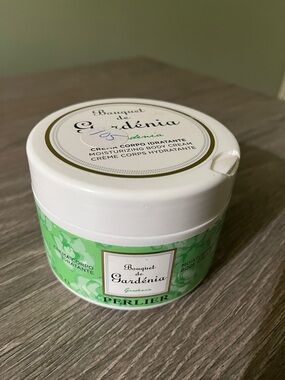 Perlier Bouquet de Gardenia Moisturizing Body Cream